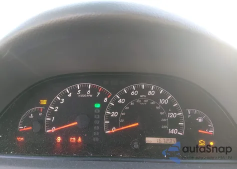 2005 Toyota Camry Le z USA, uszkodzony, nr VIN 4T1BE32KX5U038471